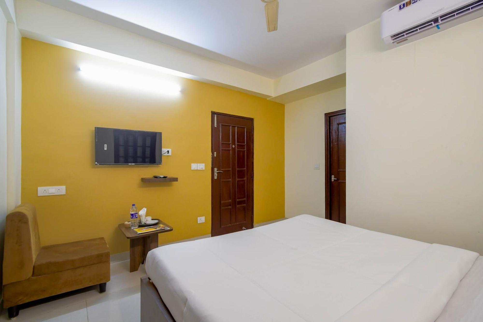 Hotel Mahal โกลกาตา ภายนอก รูปภาพ