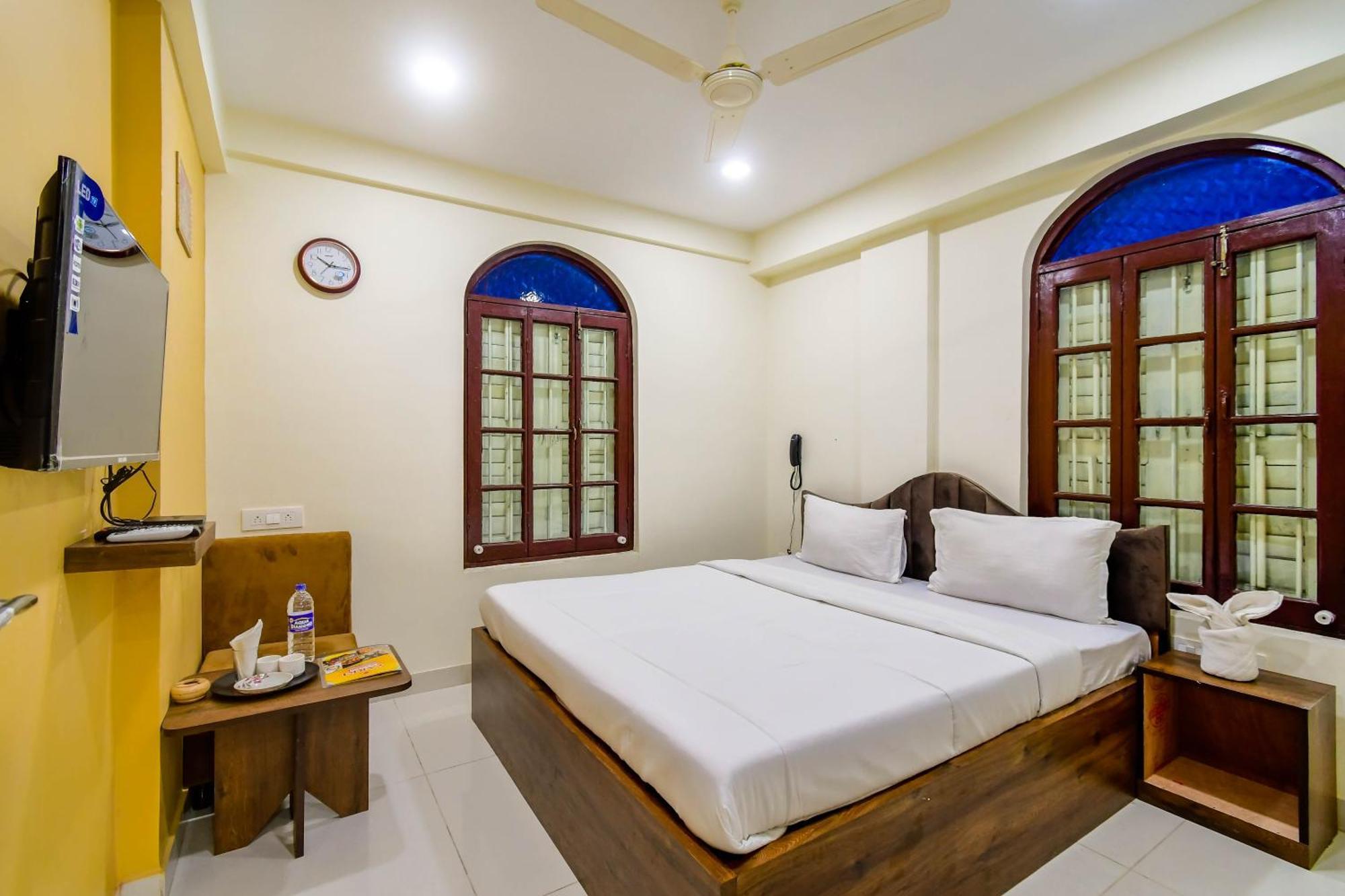 Hotel Mahal โกลกาตา ภายนอก รูปภาพ